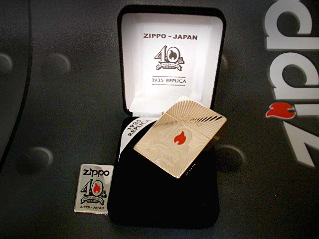zippo 日本上陸40周年記念 第二弾 サイドシリアルナンバー入り ピンクゴールドプレート ピンバッチ付き