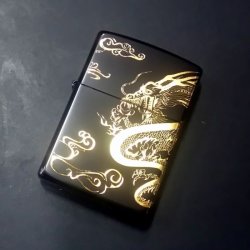 画像1: zippo 黒マット金龍 2019年製造 新品未使用