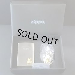 画像1: zippo クマストラップ付き 限定品 No.0526 2005年製造 新品未使用