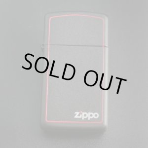 画像: zippo 黒マット ロゴ スリム 2005年製造