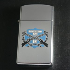 画像: zippo SHOW THE WAY 5th BN スリム 1982年製造