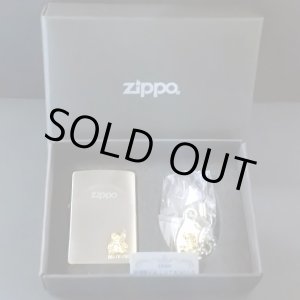 画像: zippo クマストラップ付き 限定品 No.0526 2005年製造 新品未使用