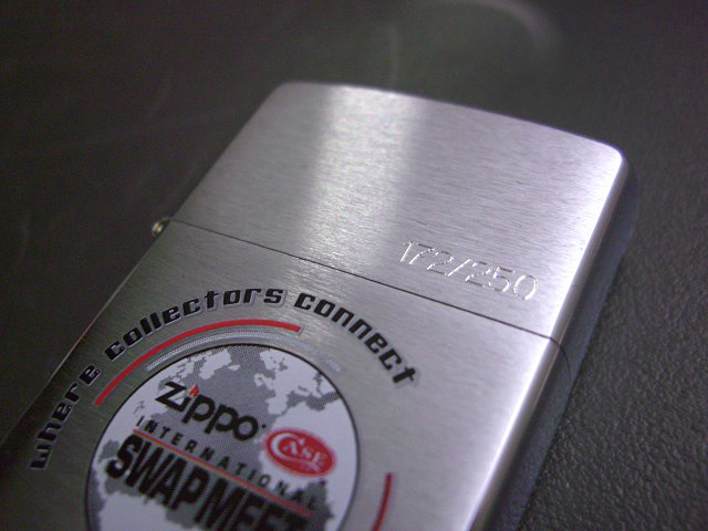 画像: zippo 2004年 SWAP MEET ナイフ・ピンバッチセット 250個限定