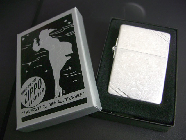 画像: zippo 1935 REPLICA シルバーバレル加工 ダイヤゴナルライン