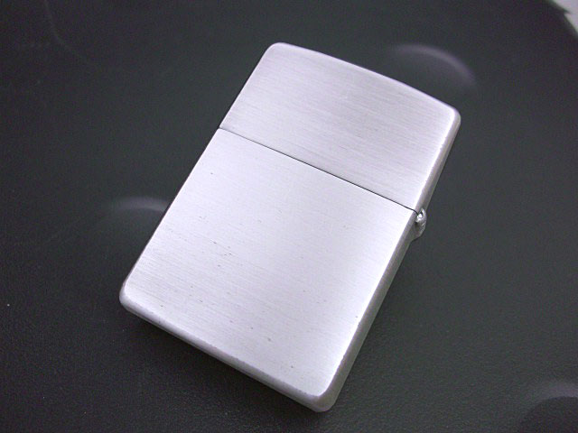 画像: zippo BEATLES 「HELP!」銀古美 1995年製造