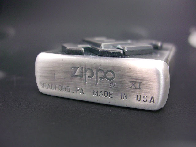 画像: zippo BEATLES 「HELP!」銀古美 1995年製造