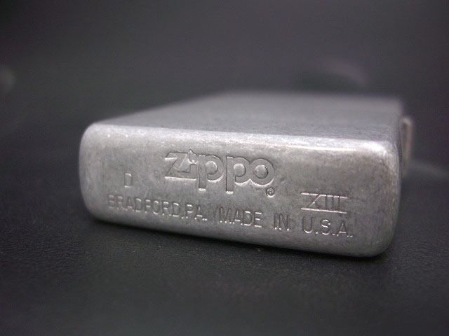画像: zippo  DEVILMAN プリント白黒 バレル加工 1997年製造