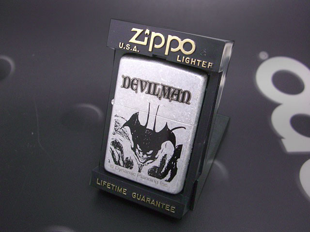 画像: zippo  DEVILMAN プリント白黒 バレル加工 1997年製造