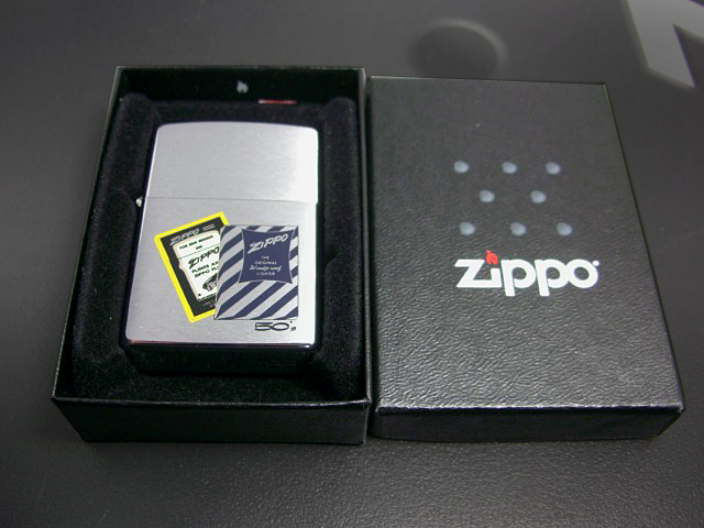 画像: zippo 50年代パッケージ柄 ＃200 1997年製造