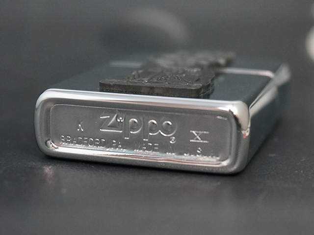 画像: zippo いぶしメタル貼付け 1995年製造