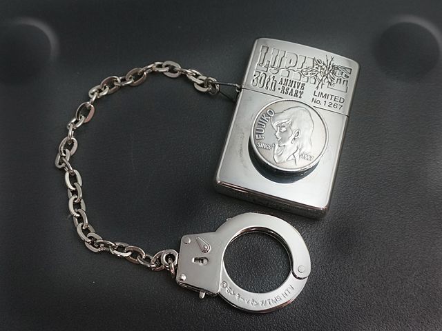 画像: zippo ルパン三世 30周年記念 手錠タイプ 峰　不二子 