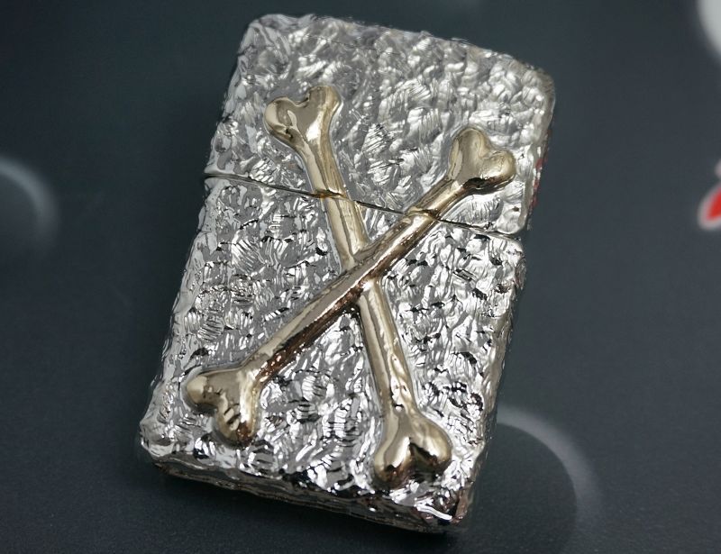 画像: zippo メタルジャケット（D) スカル  シルバー＆GP