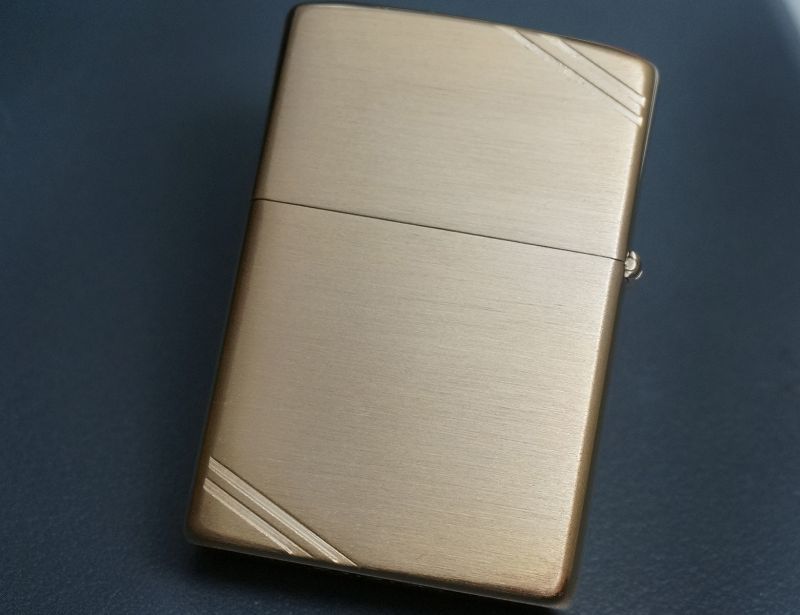 画像: zippo ジッポー創業50周年記念モデル コメモラティブ オイル缶・石セット