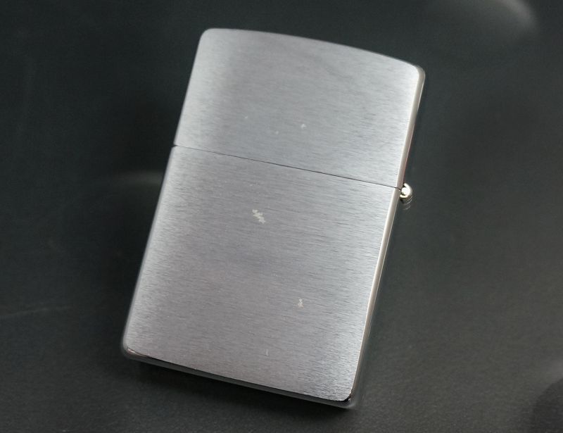 画像: zippo アメリカ海軍 金メタル 1993年製造