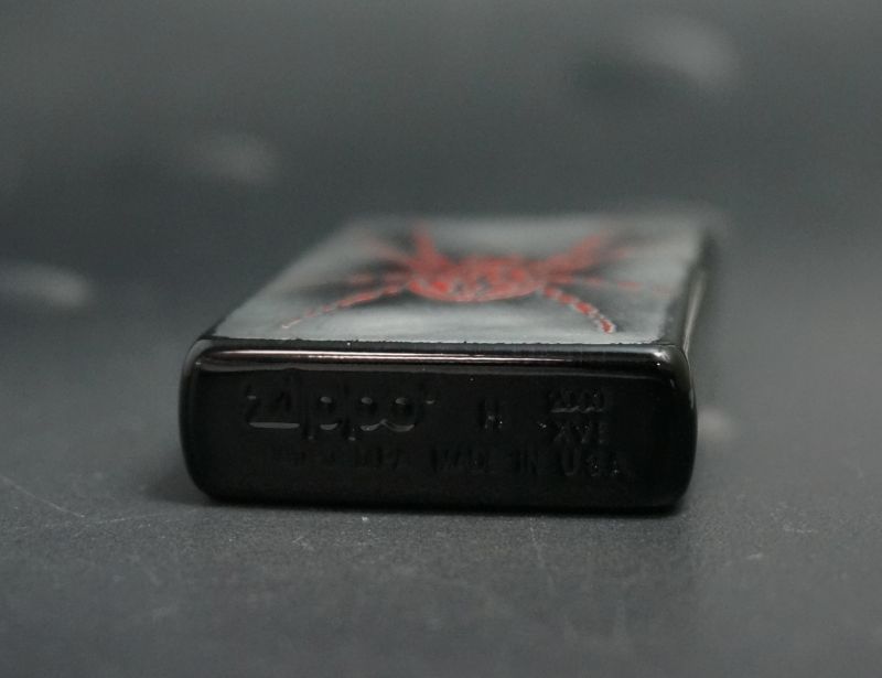 画像: zippo スパイダー 2002年製造