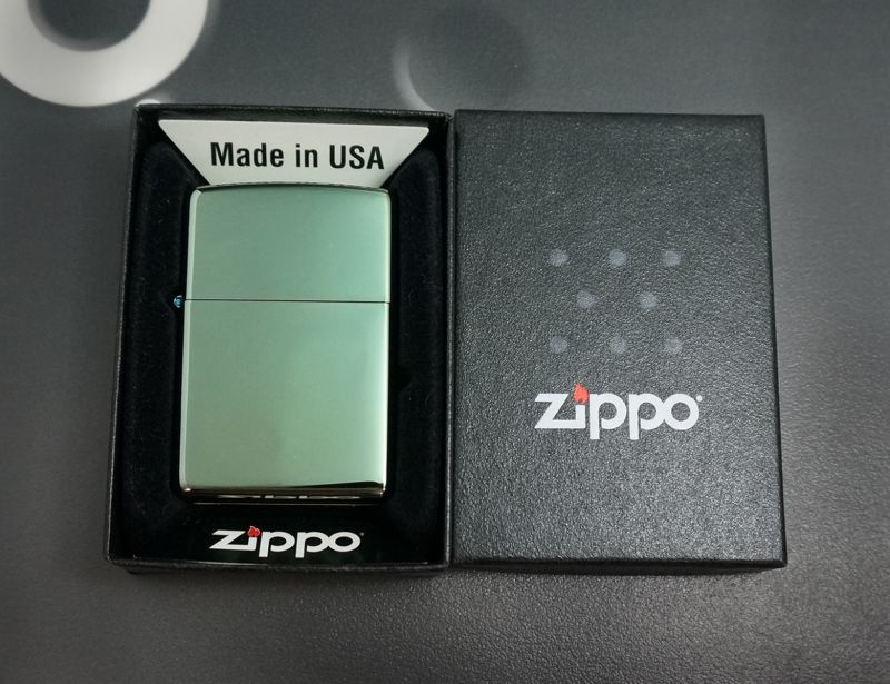 画像: zippo カメレオン