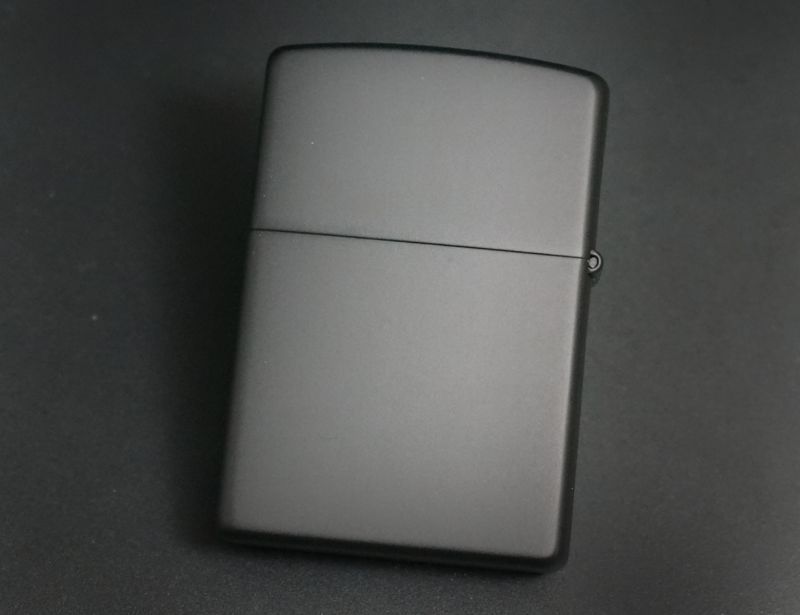 画像: zippo 丸プラスチックケース 2002年製造