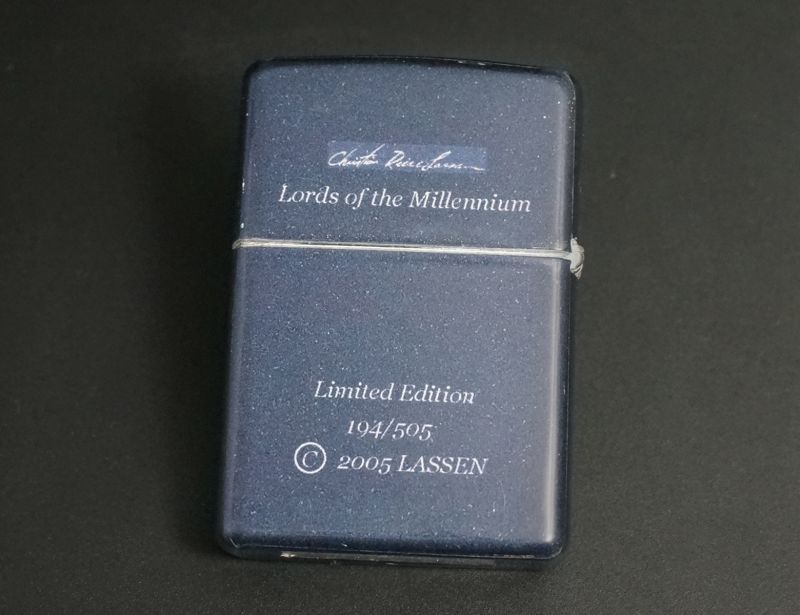 画像: zippo LASSEN(ラッセン）フェイス 2005年製造