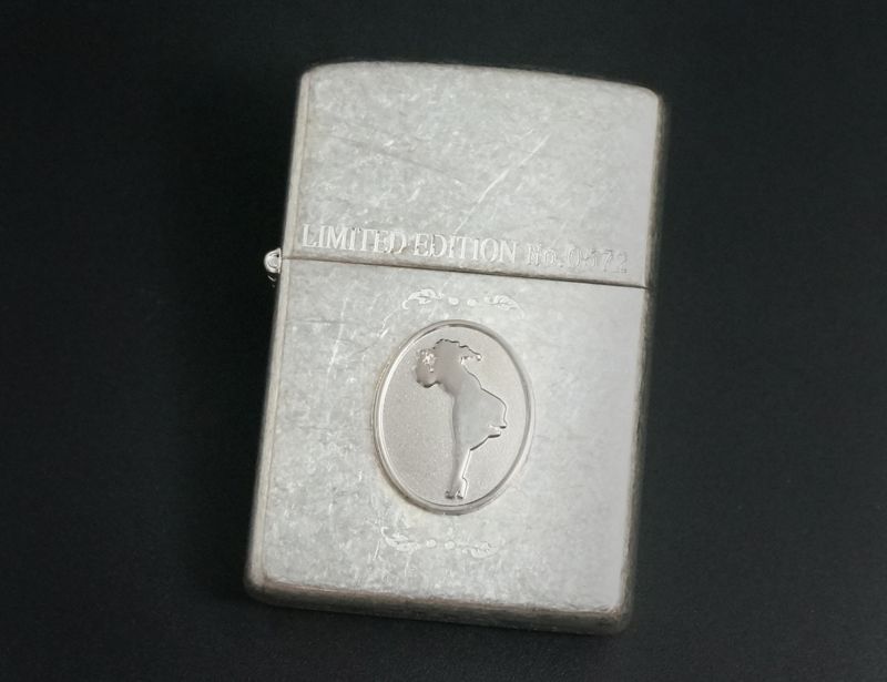 画像: zippo WINDY ストラップ付 バレル加工