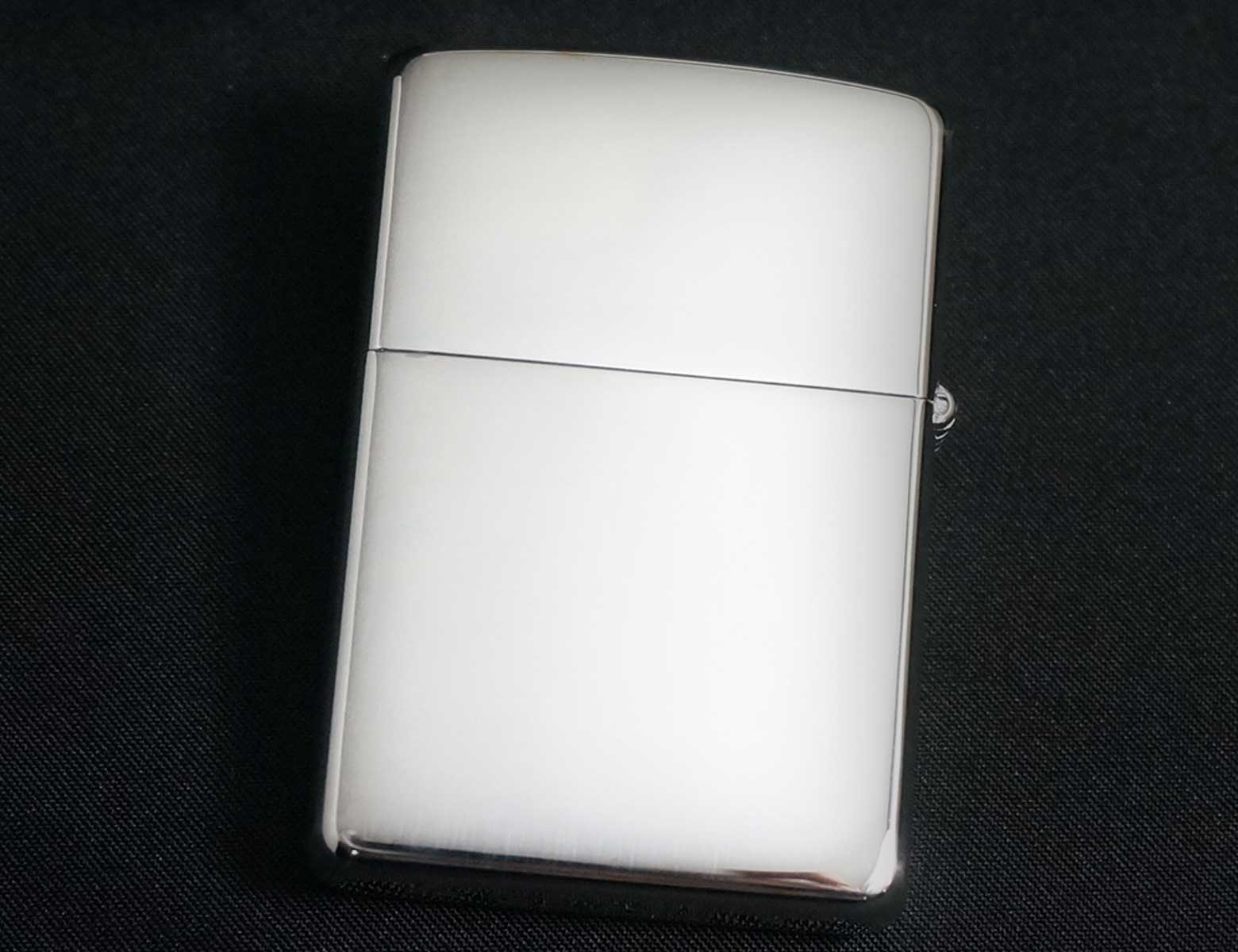 画像: zippo WINDY レッドプリント #250 2003年製造