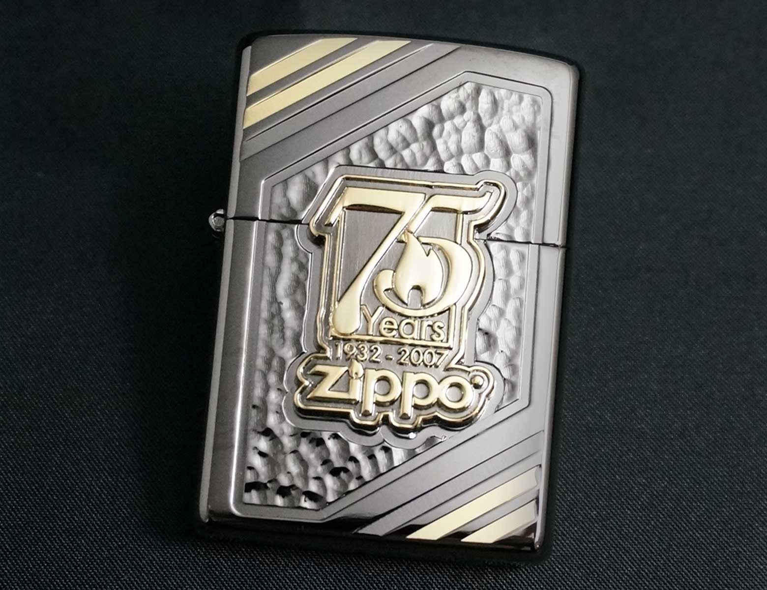 画像: zippo 75th ANNIVERSARY ピンバッチ・ショットグラスセット 500個限定