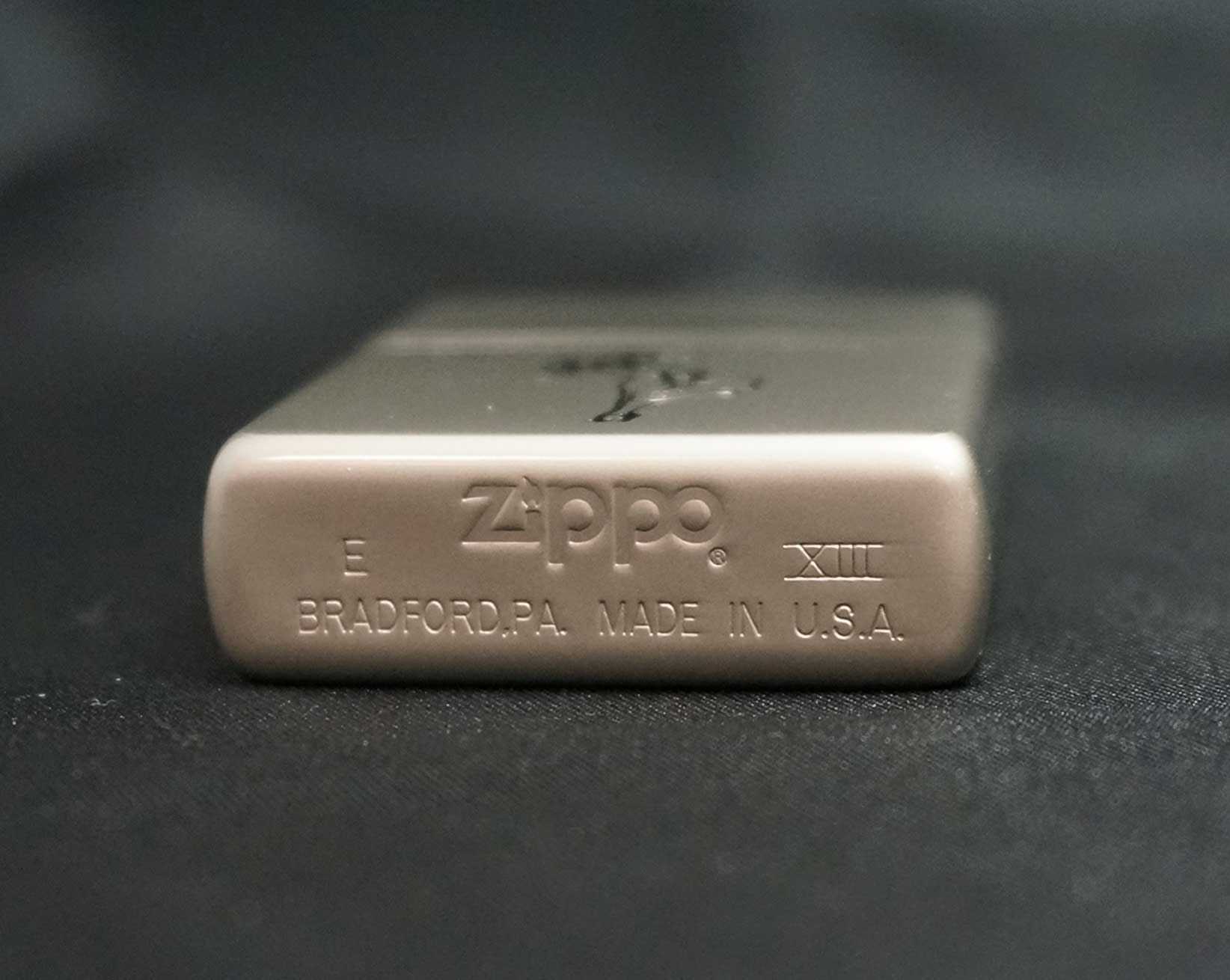 画像: zippo WINDY コメモラティブ柄 ライトグレー 1997年製造