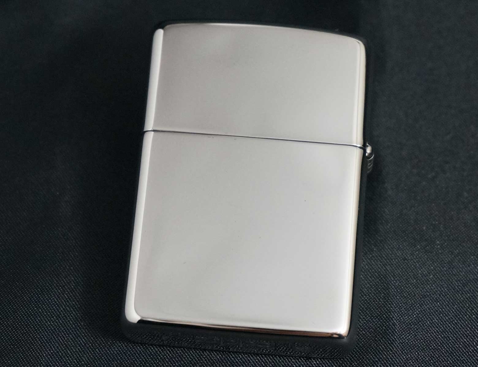 画像: zippo WINDY SILVER PRATE 木箱入り 1995年製造