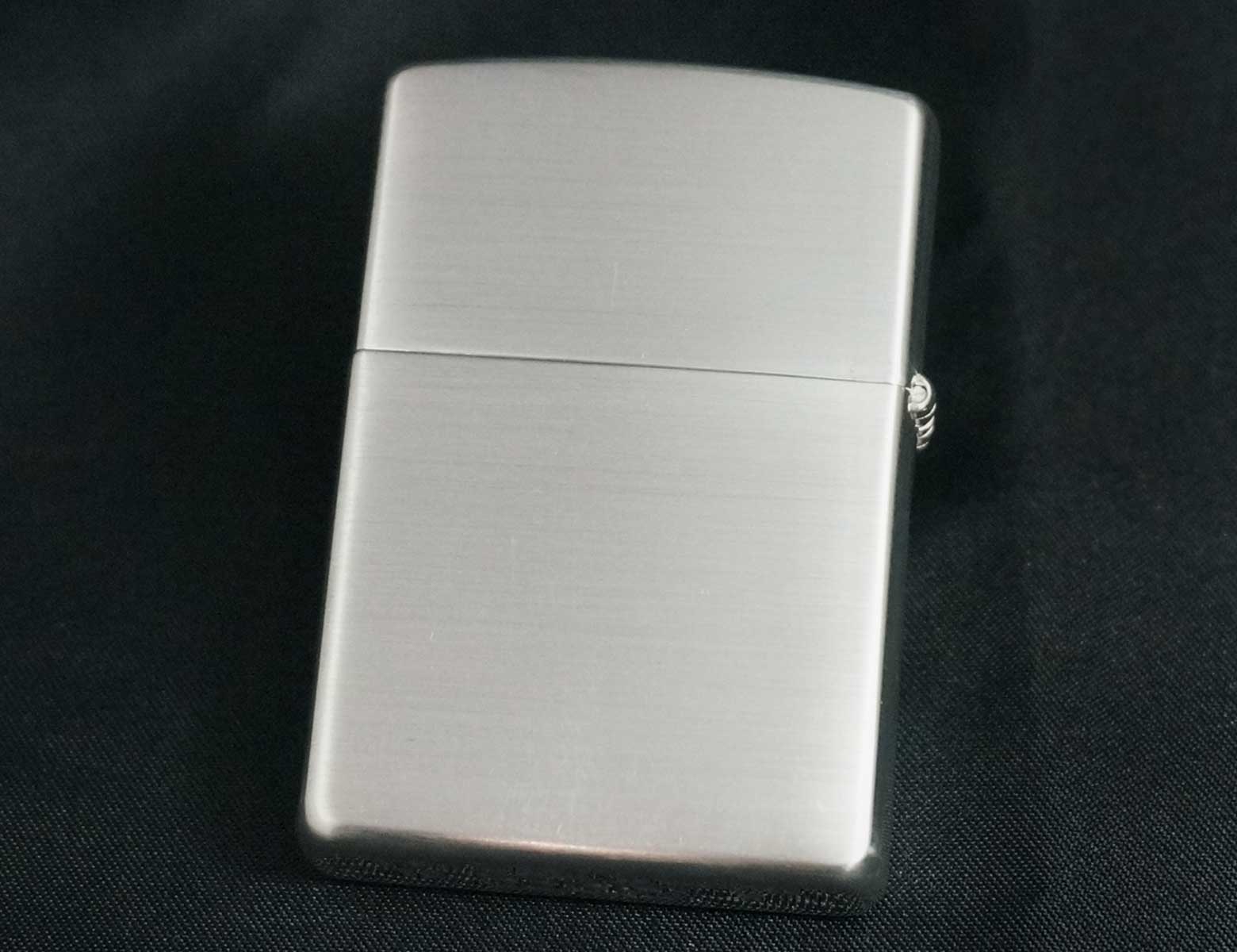 画像: zippo WINDY サテーナ＆ミラー ブラック 2007年製造