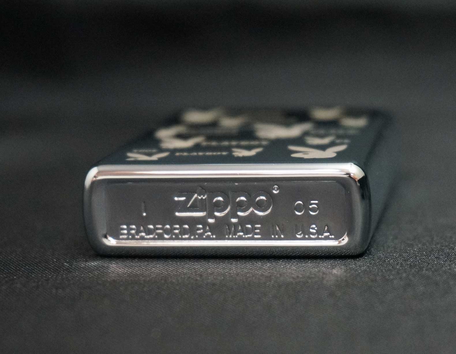 画像: zippo PLAY BOY エッチング #250 C 2005年製造