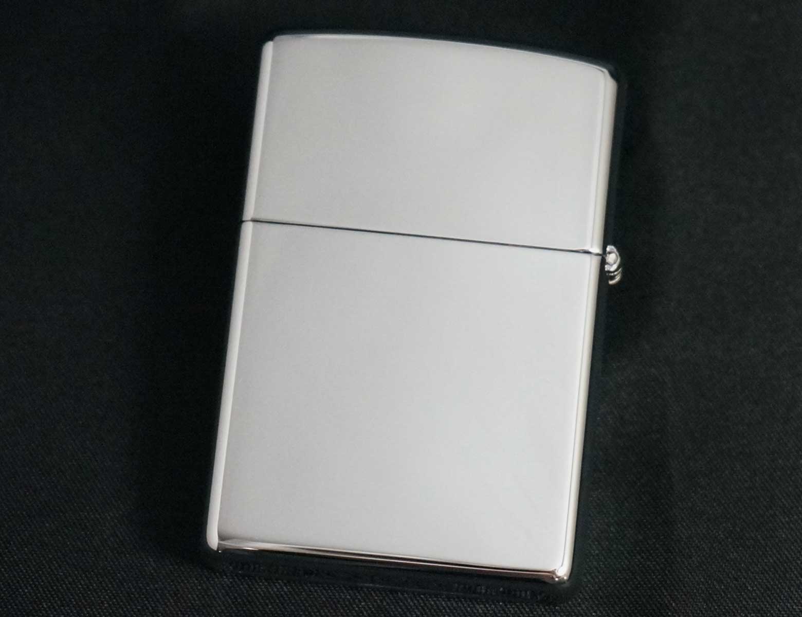 画像: zippo PLAY BOY エッチング #250 C 2005年製造