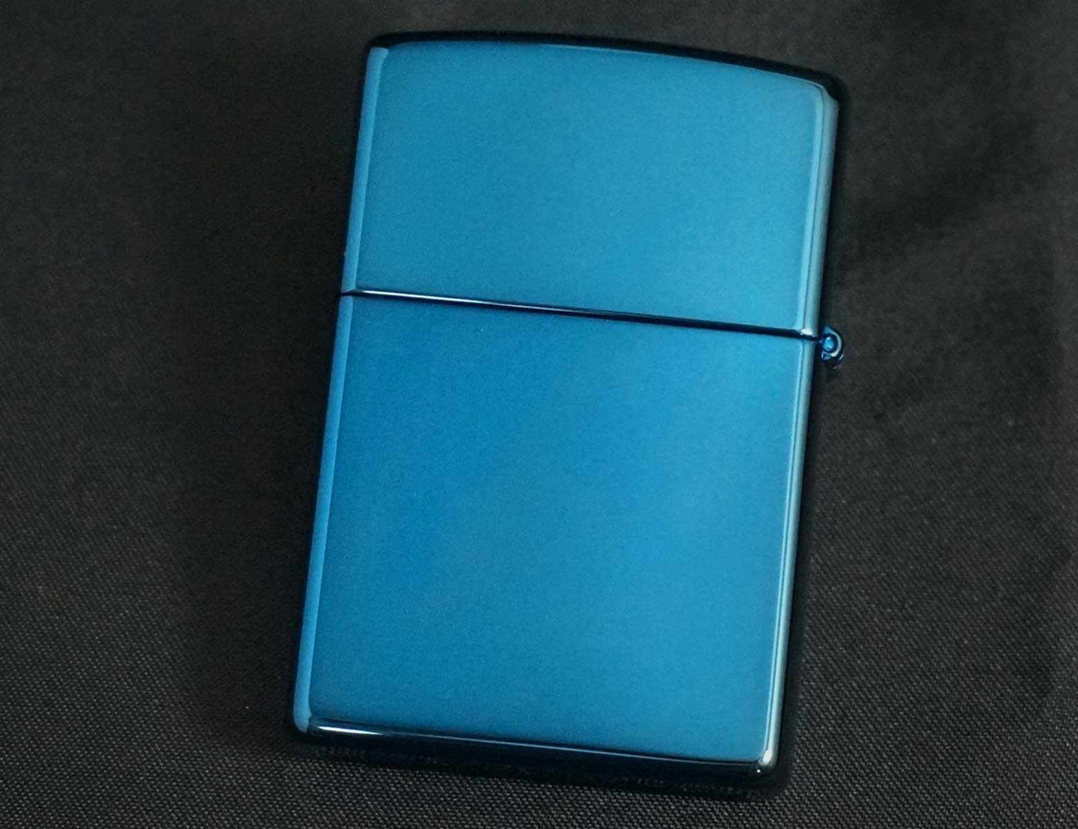 画像: zippo PLAY BOY エッチング ブルーチタン 2003年製造