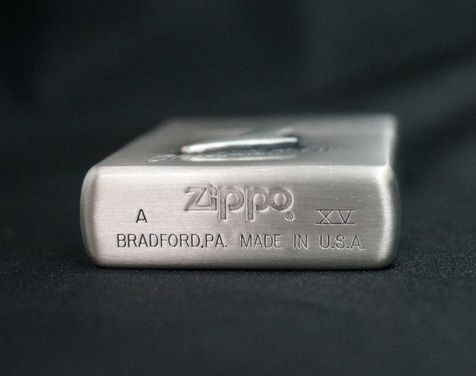 画像: zippo Shark Fin 1999年製造