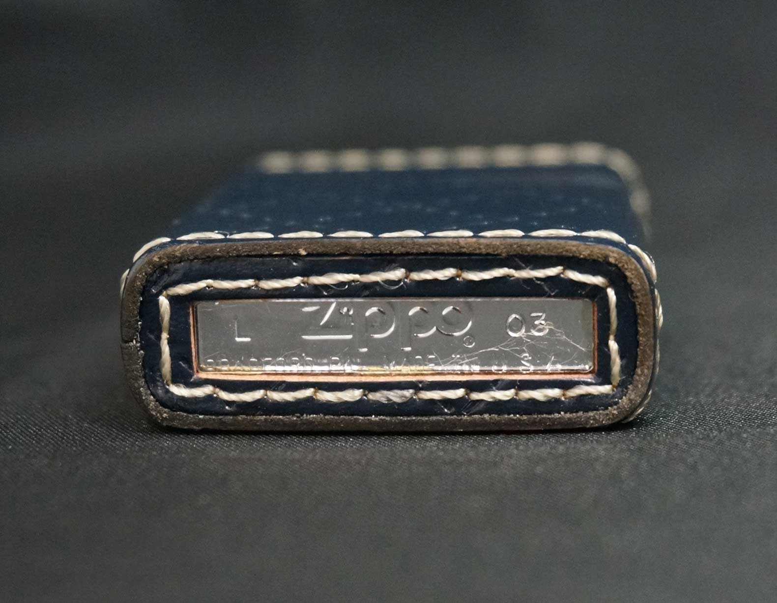 画像: zippo 革巻き ネイビー ステッチ柄