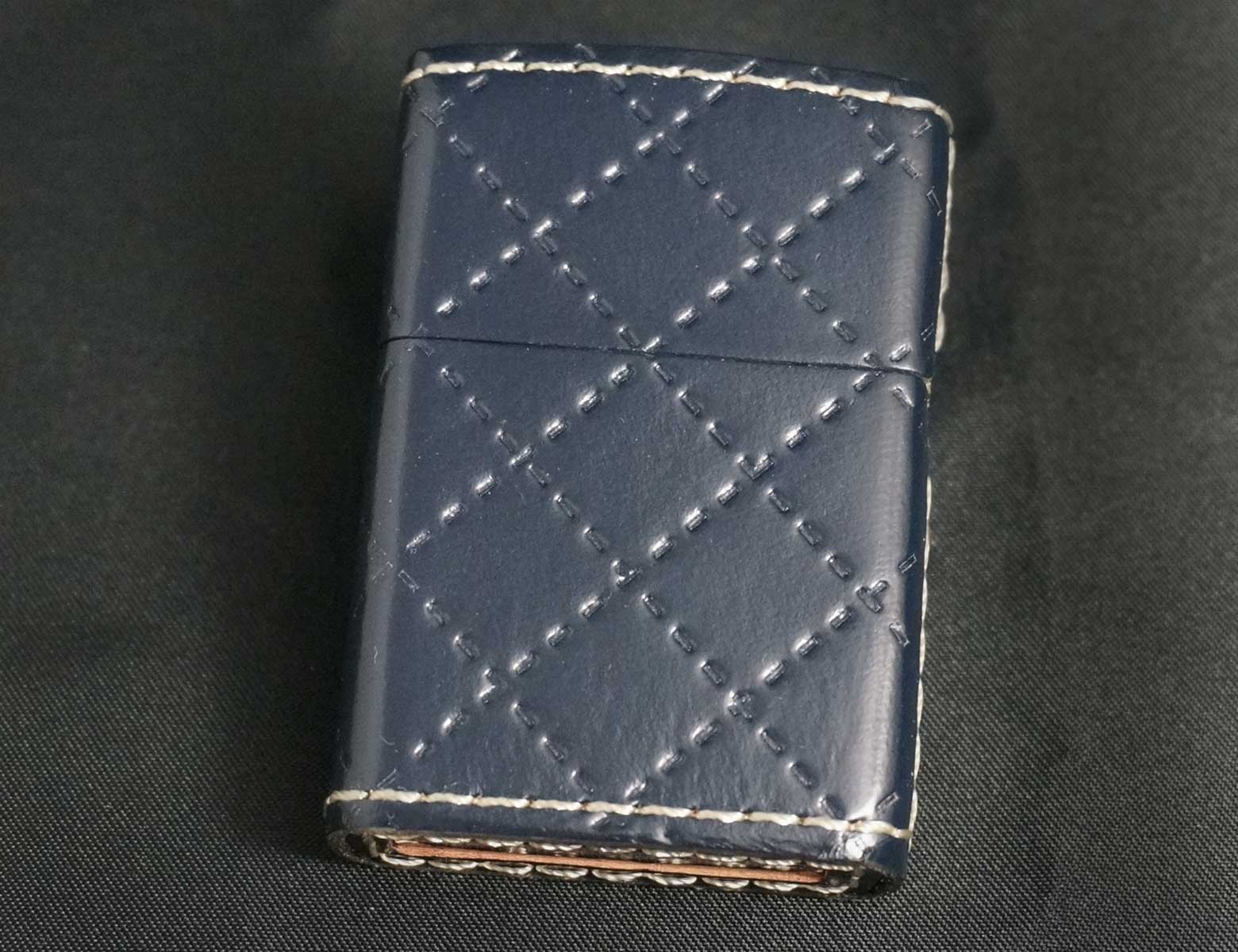 画像: zippo 革巻き ネイビー ステッチ柄