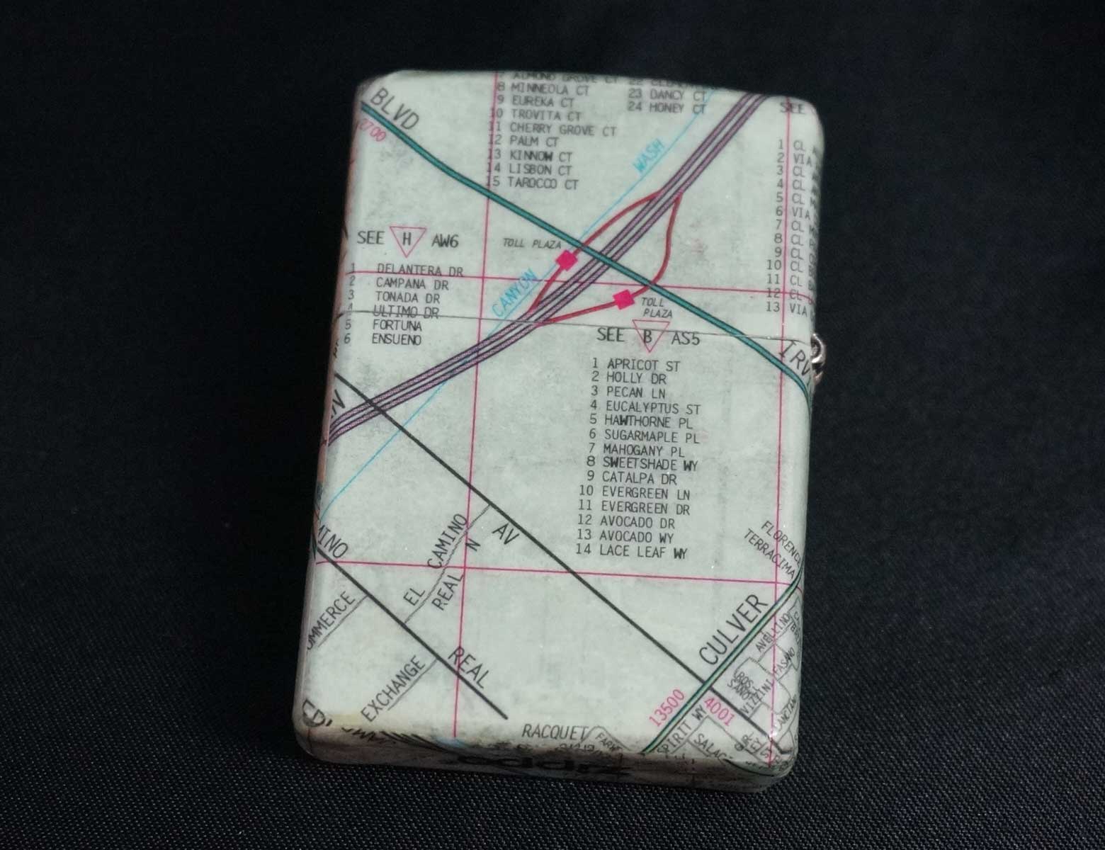 画像: zippo 紙巻 MAP柄 2001年製造