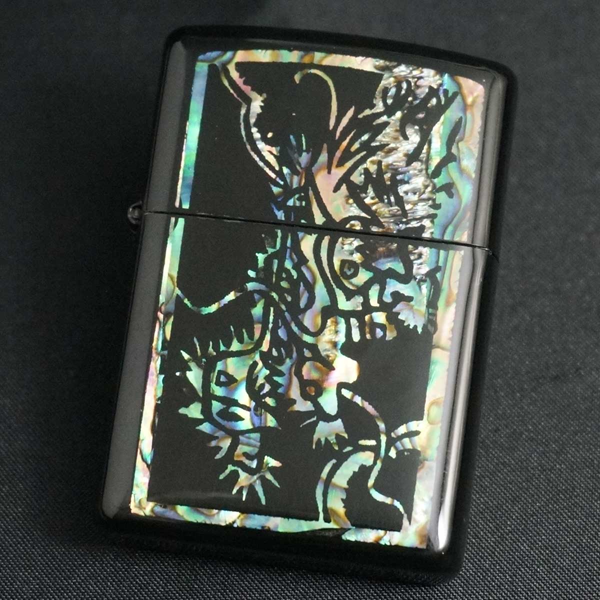 画像1: zippo シェル 龍 黒マット A 2002年製造