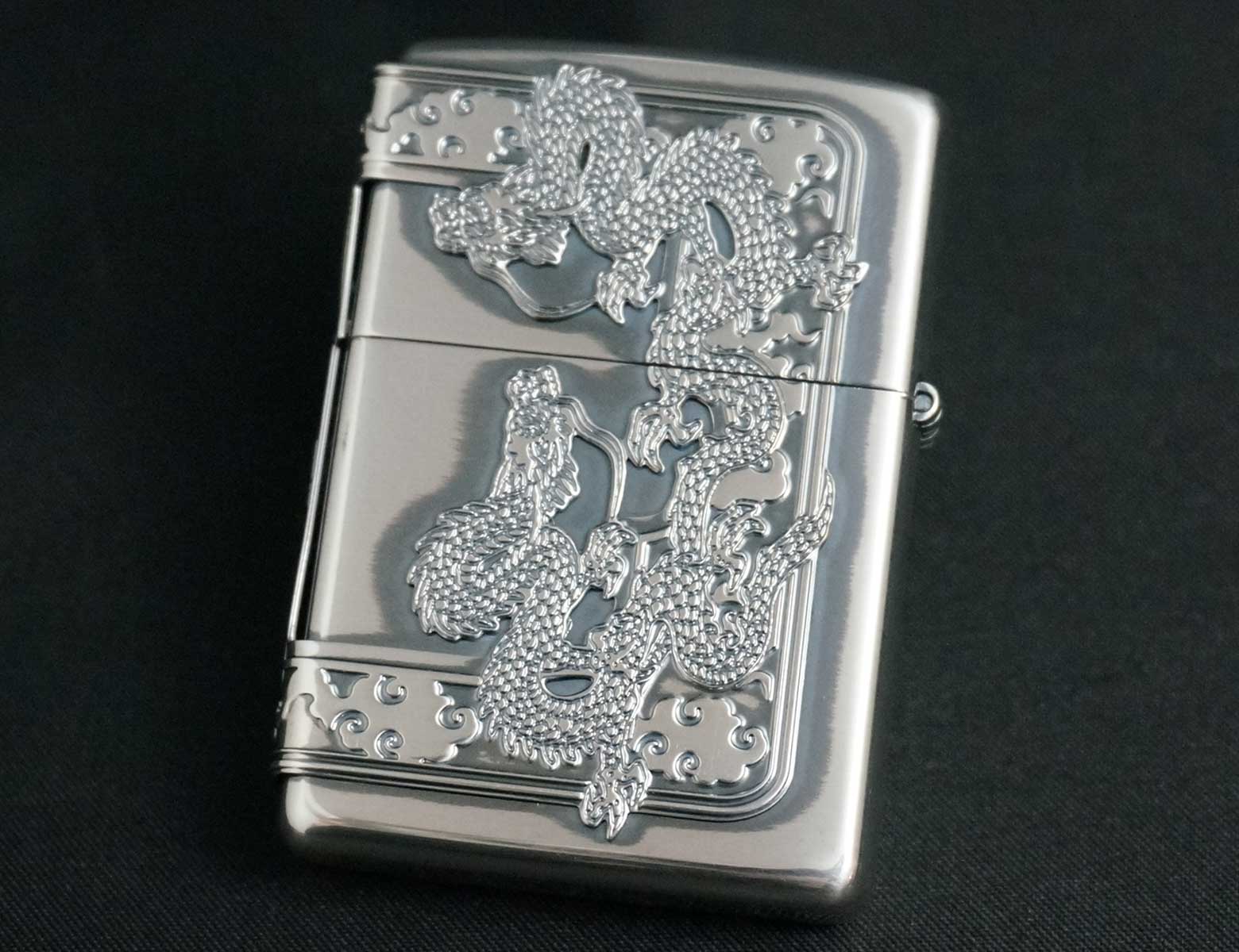 画像: zippo 三面龍 シルバーいぶし 