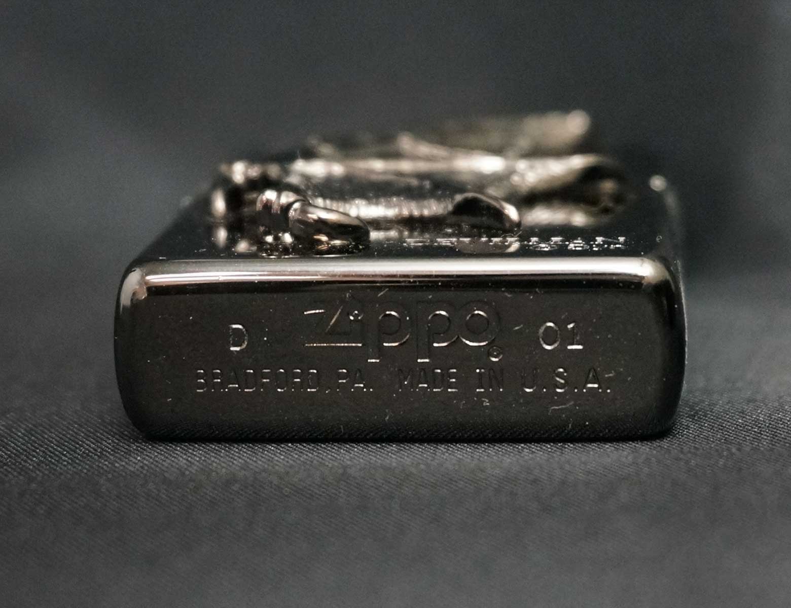 画像: zippo DEVILMAN デビルウイング 2001年製造