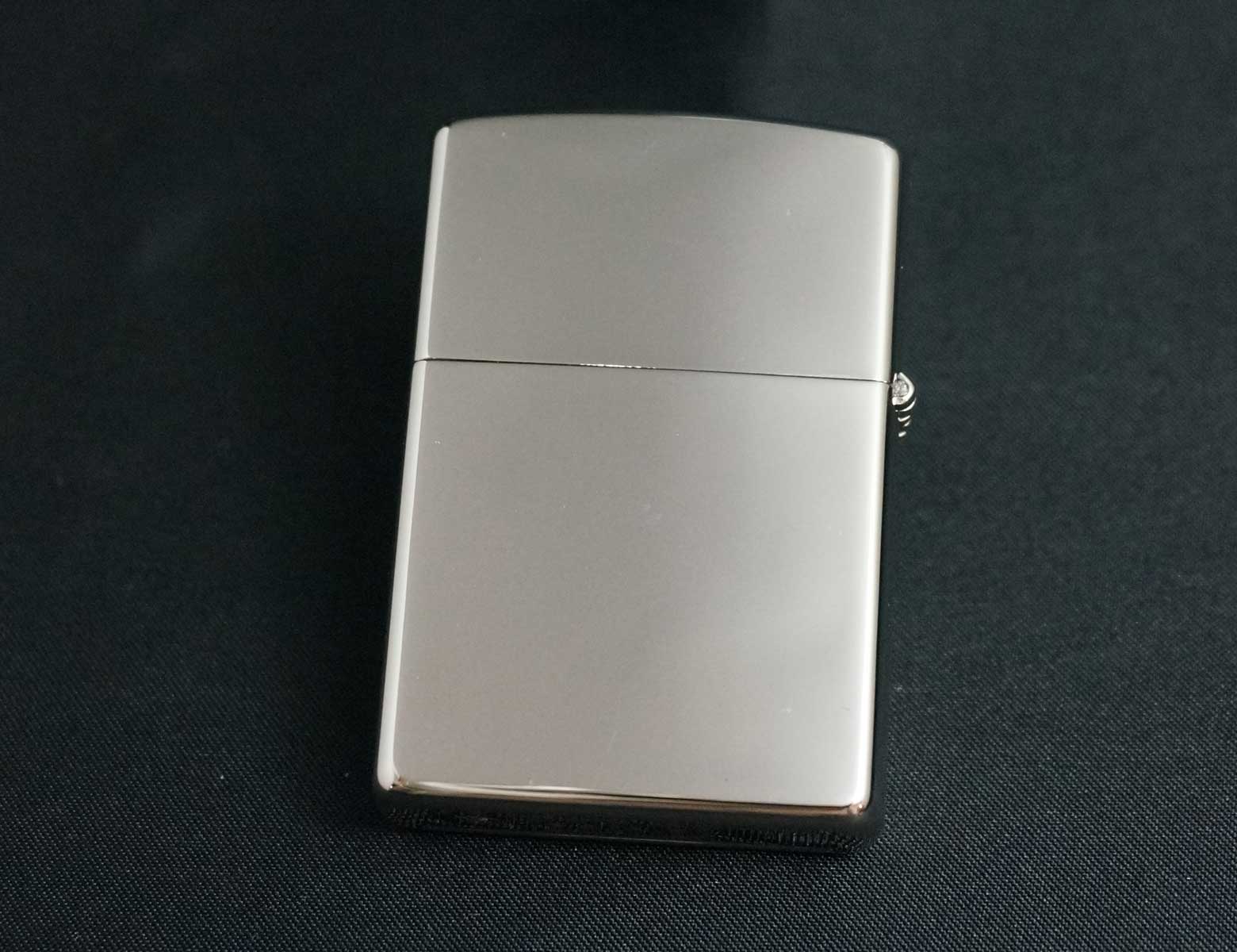 画像: zippo トリック THE WILD EGGLAND 2004年製造