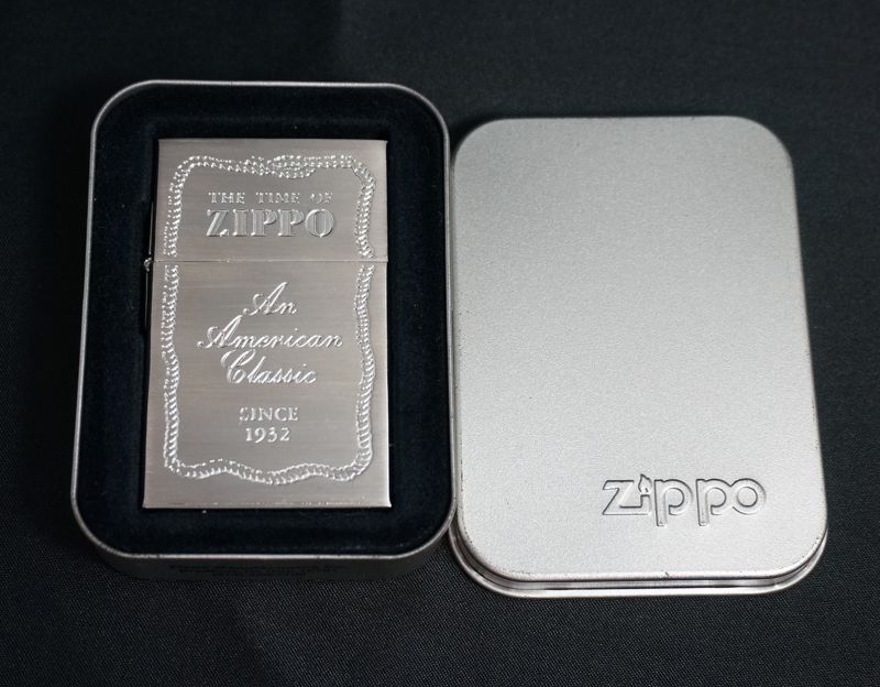 画像: zippo 1932 FIRST REPLICA エッチング 文字デザイン