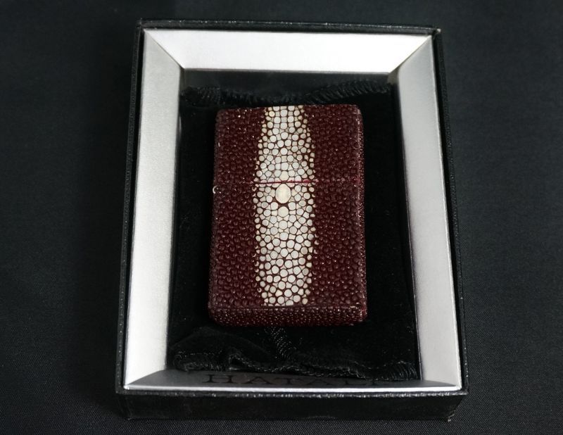 画像: zippo HATARI エイ革 ウロコ