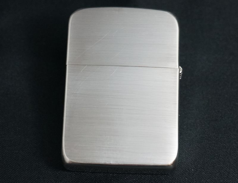 画像: zippo T&C 1941レプリカ 墨風ロゴ 2002年製造