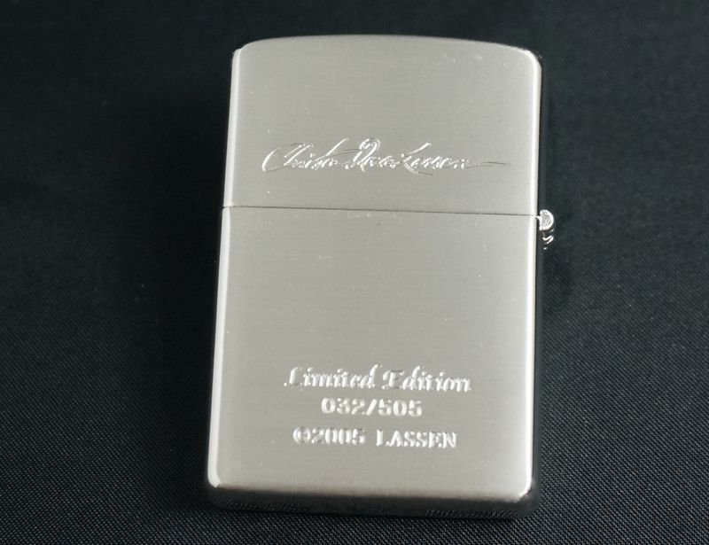 画像: zippo LASSEN(ラッセン）プリント 2004年製造 アクリルケースなし