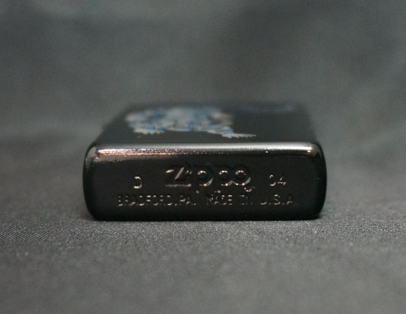 画像: zippo 和柄 虎 ブラック 2004年製造