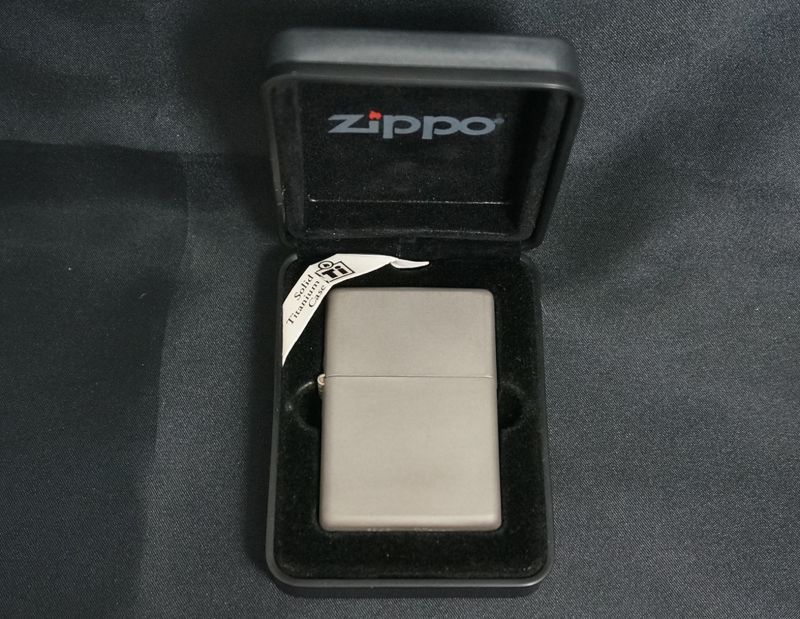 画像: zippo 純チタン（Solid Titanium） 2001年製造 ムラあり