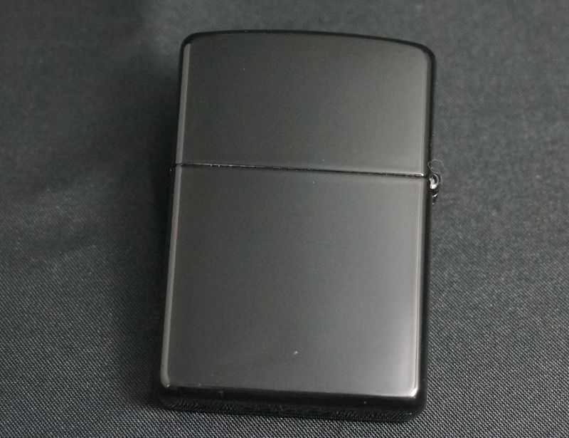 画像: zippo 和柄 虎 ブラック 2004年製造