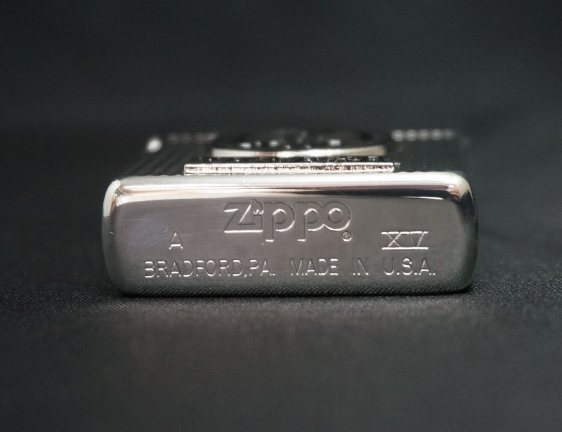 画像: zippo YAMAHA 1998年製造 音叉マーク エンブレムメタル