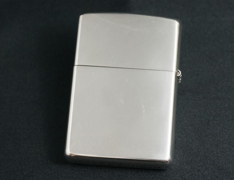 画像: zippo ユリメタル シルバーメッキ 2000年製造