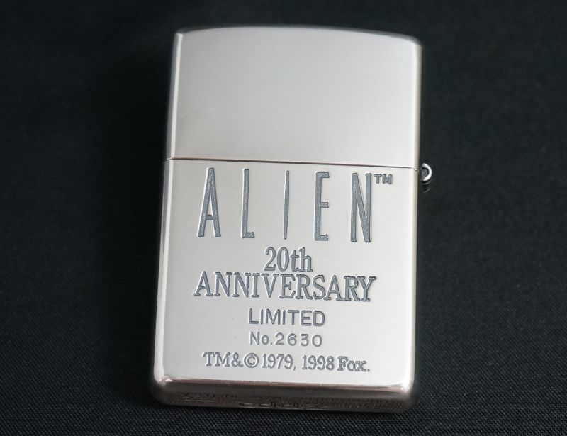 画像: zippo ALIEN（エイリアン）1 ボディ 1999年製造