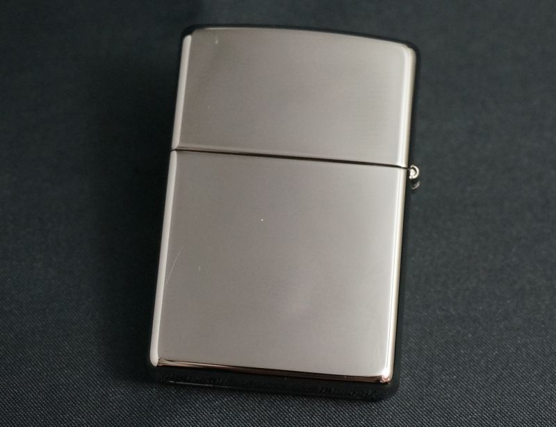 画像: zippo MARDI GRAS 